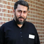 گره افتاده بود در کارم سخت درگیر غصّه‌ها بودم