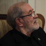 خواهند اگر ببخشند از مجرمی گناهی