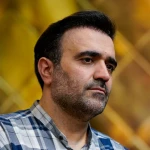 اومد یه خط سیاه کشید