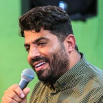 امشب ملائک، حیرون و مستند