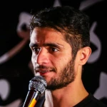 کوروش آسوده بخواب که ما بیداریم