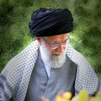 زینب زارع