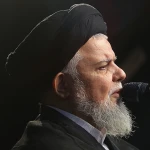 در هیچ حال از ما روی برنگردانید