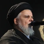 در هیچ حال از ما روی برنگردانید