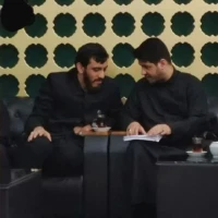 کُلُنا فِداكَ یا زِینَب