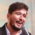 قصری‌ست بس مخوف و در او حاکمی عنود